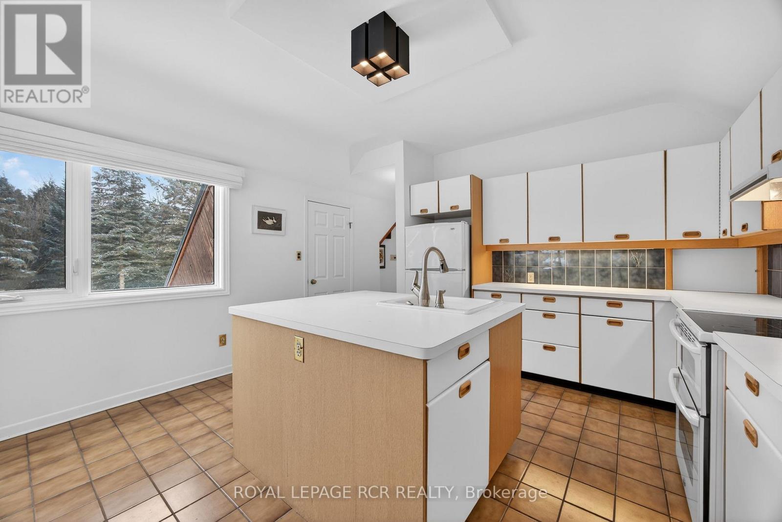 5671 Highway 9, Caledon, Ontario  L7K 0H2 - Photo 17 - W12657364