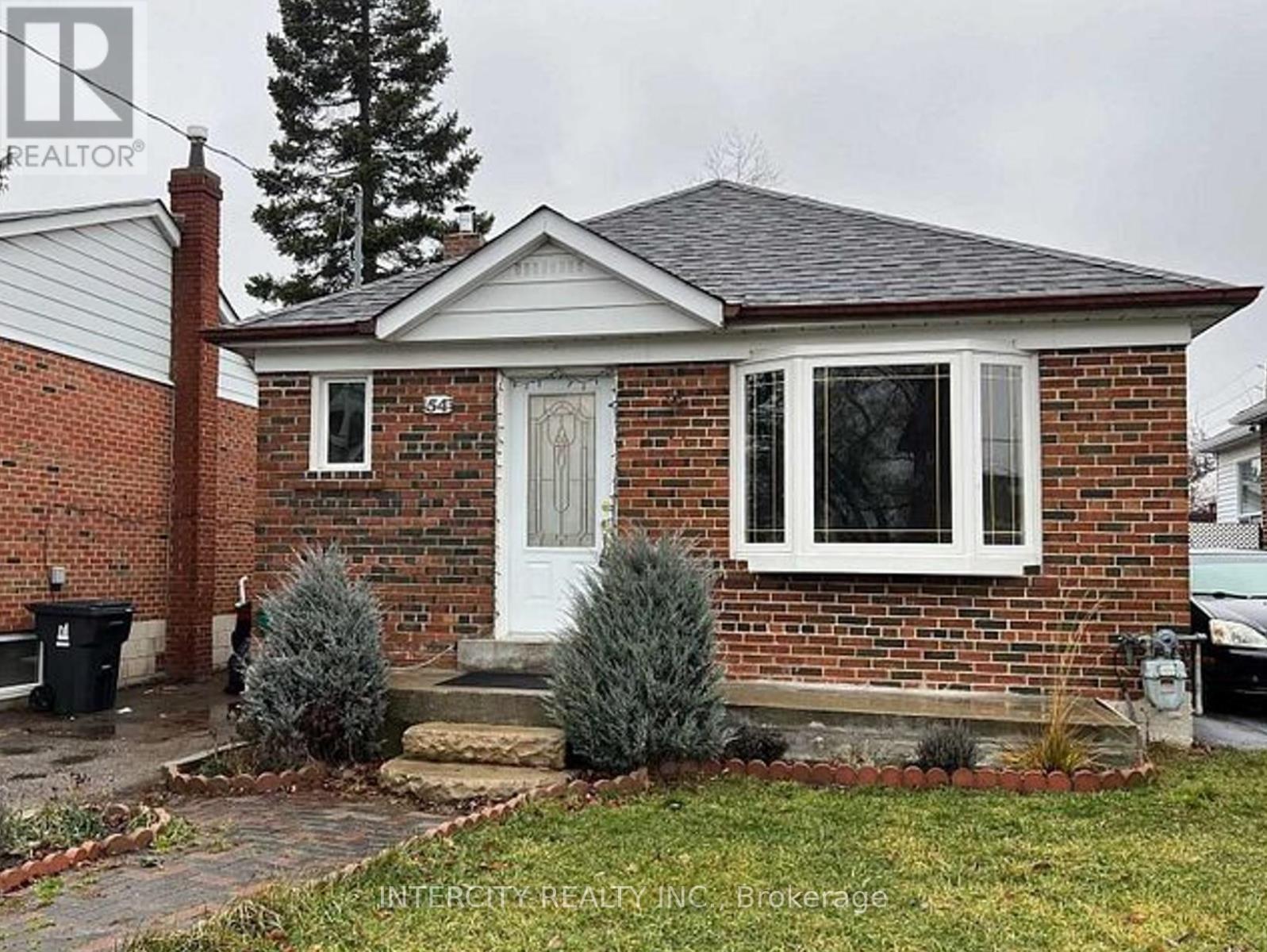 54 SIXTEENTH STREET, Toronto, Ontario