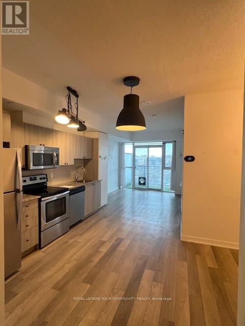 401 - 16 MCADAM AVENUE, Toronto, Ontario