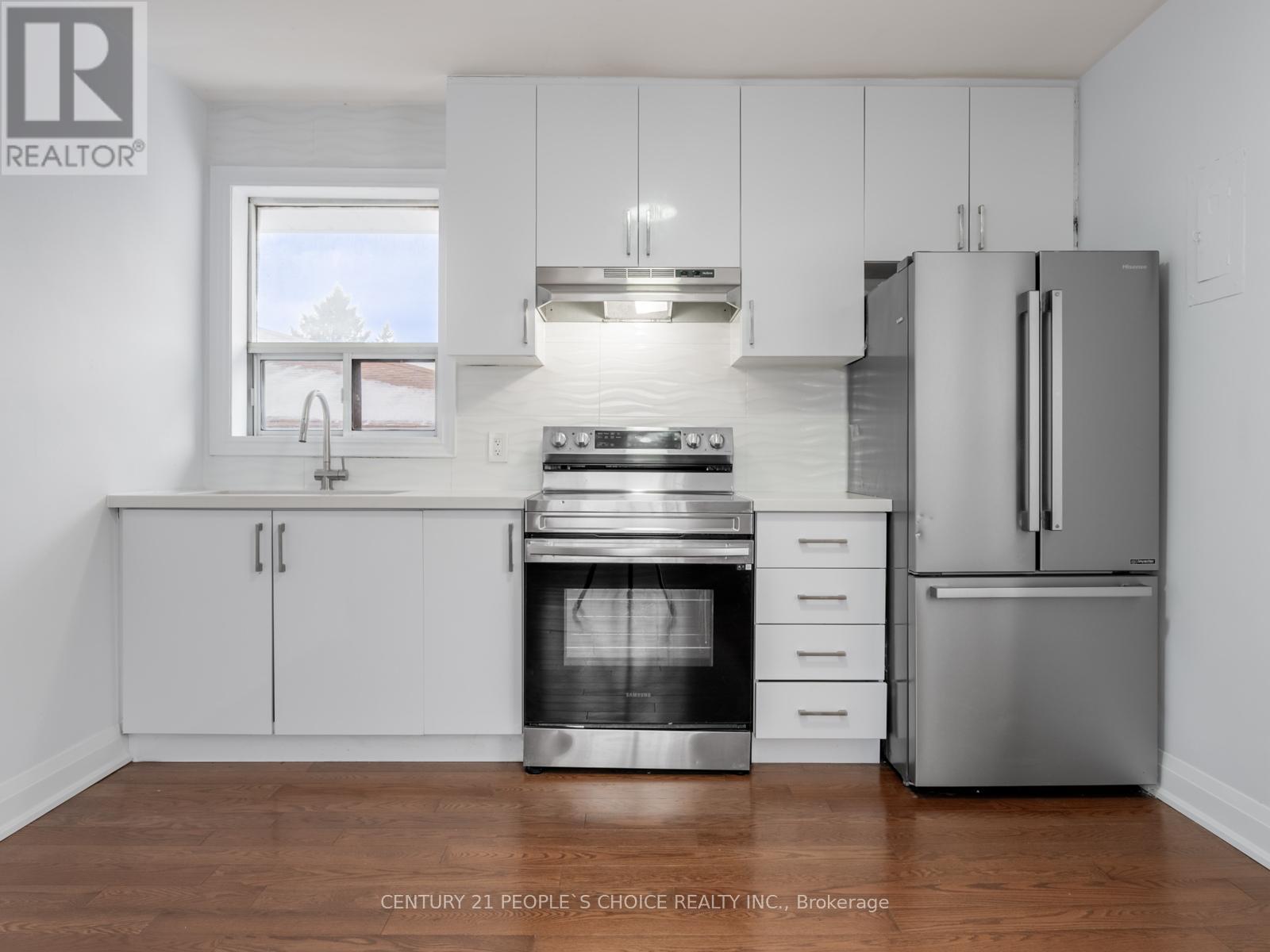 3 - 1 Lacey Avenue, Toronto, Ontario  M6M 3L6 - Photo 5 - W12657392