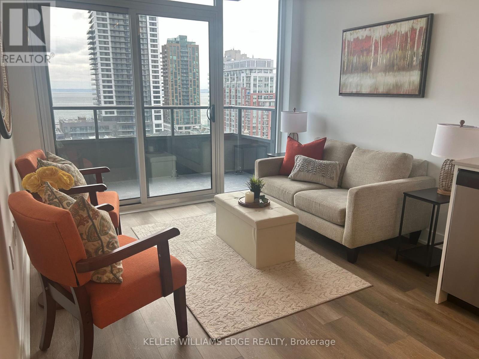 2088 James Street, Burlington, Ontario  L7R 0H2 - Photo 10 - W12657406