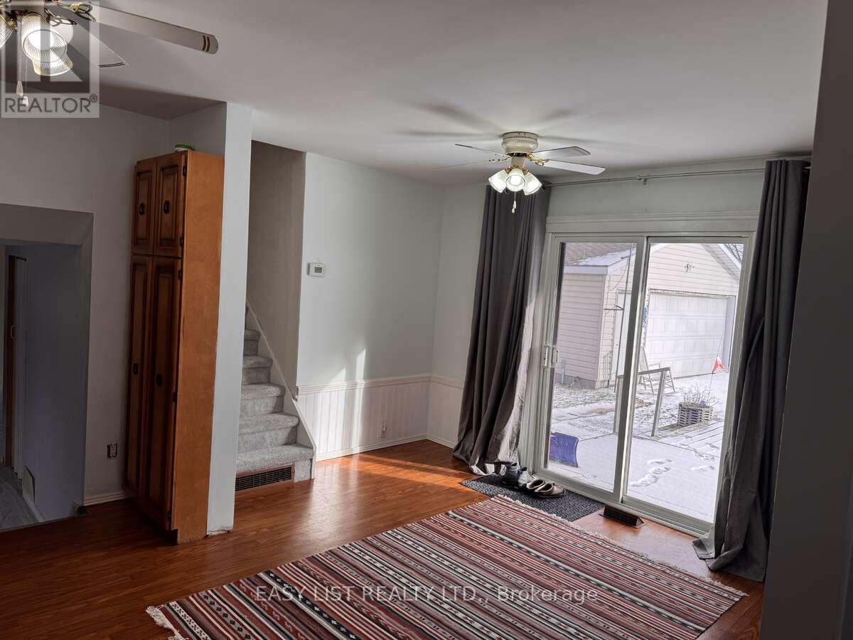 3104 St Clair Parkway, St. Clair, Ontario  N0P 1H0 - Photo 14 - X12305563