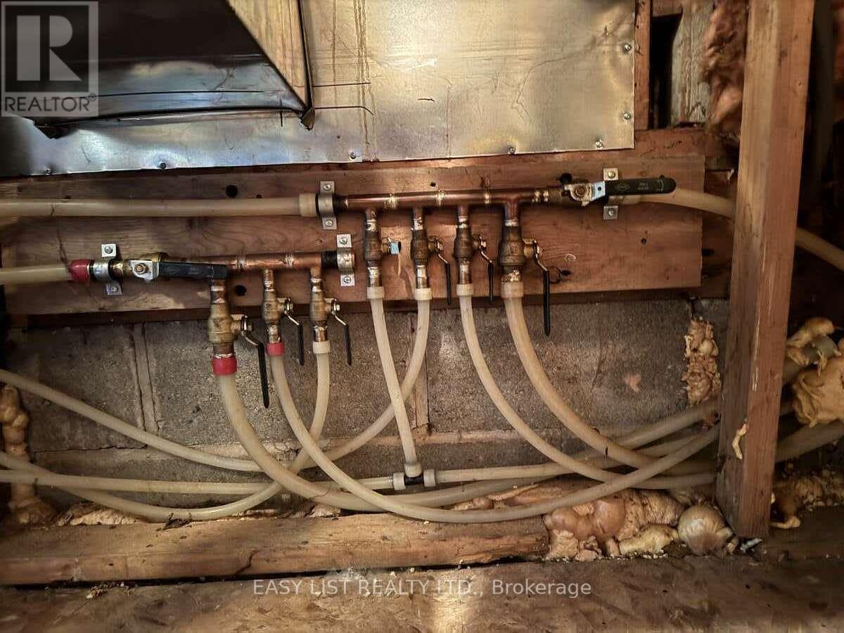 3104 St Clair Parkway, St. Clair, Ontario  N0P 1H0 - Photo 33 - X12305563