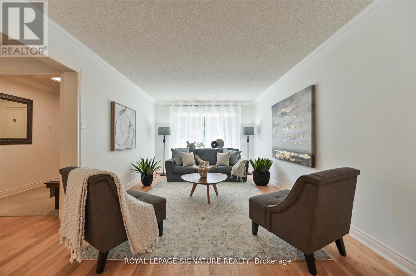 3417 Sanderling Crescent, Mississauga, Ontario  L5L 3P4 - Photo 6 - W12656834