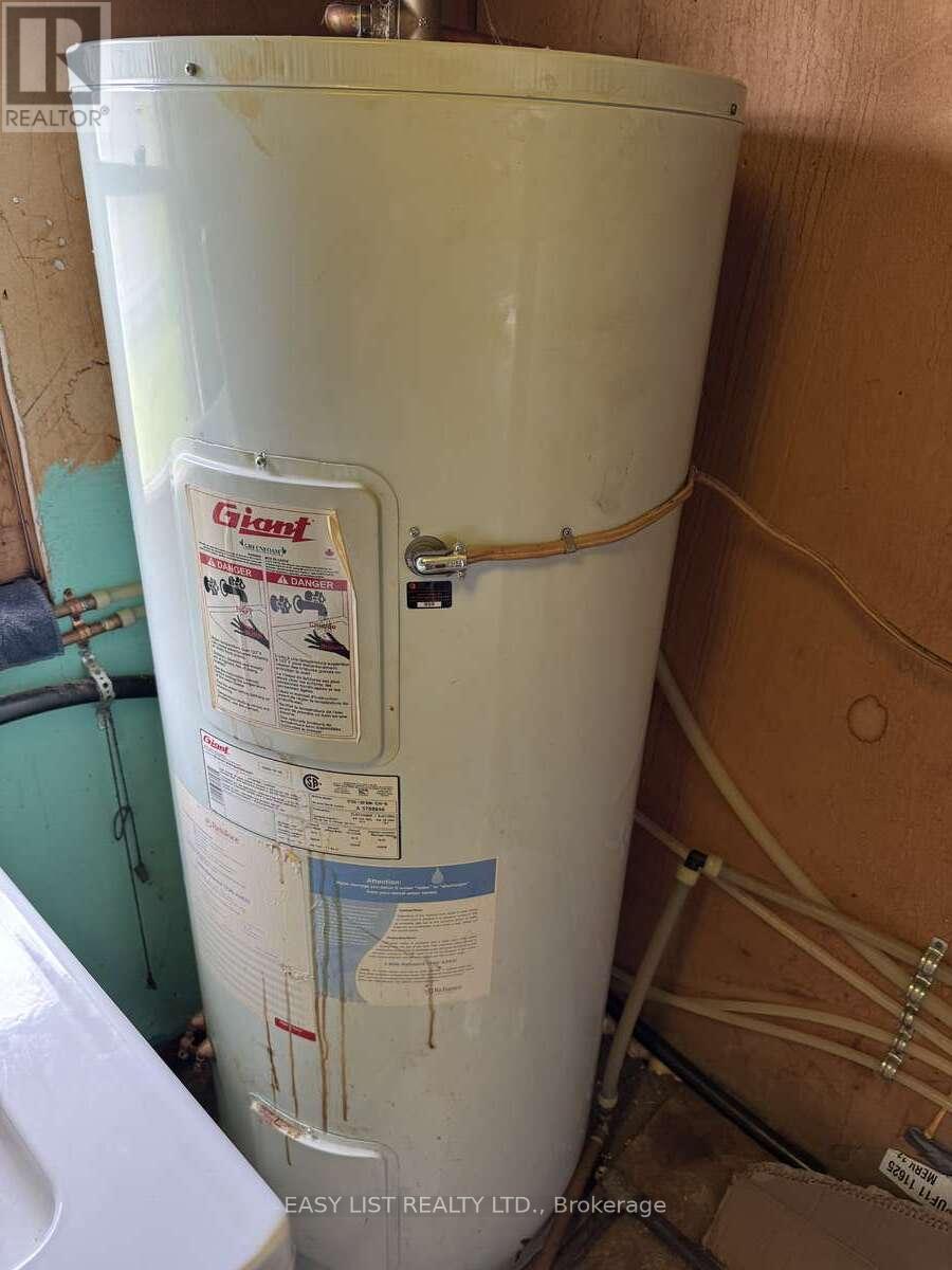 3104 St Clair Parkway, St. Clair, Ontario  N0P 1H0 - Photo 35 - X12305563