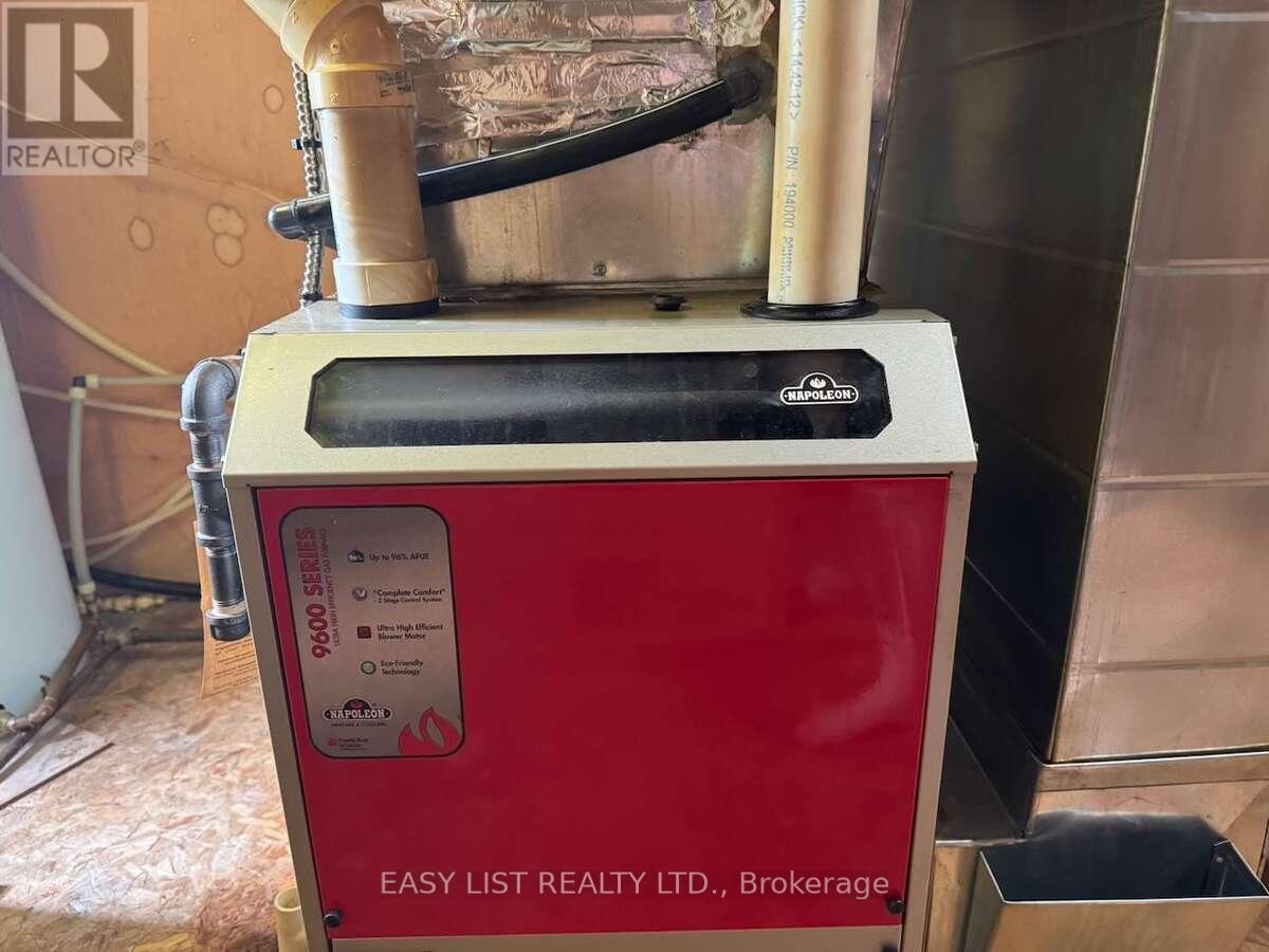 3104 St Clair Parkway, St. Clair, Ontario  N0P 1H0 - Photo 36 - X12305563