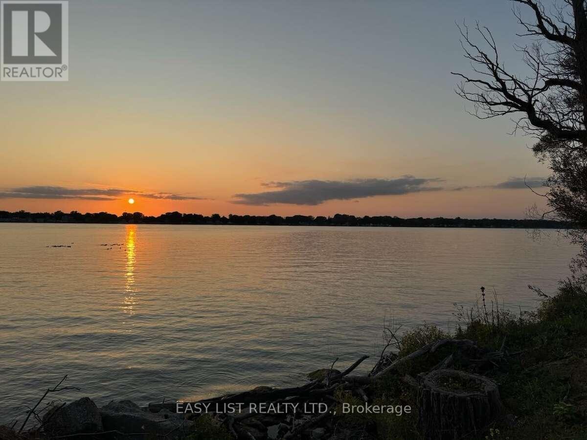 3104 St Clair Parkway, St. Clair, Ontario  N0P 1H0 - Photo 28 - X12305563