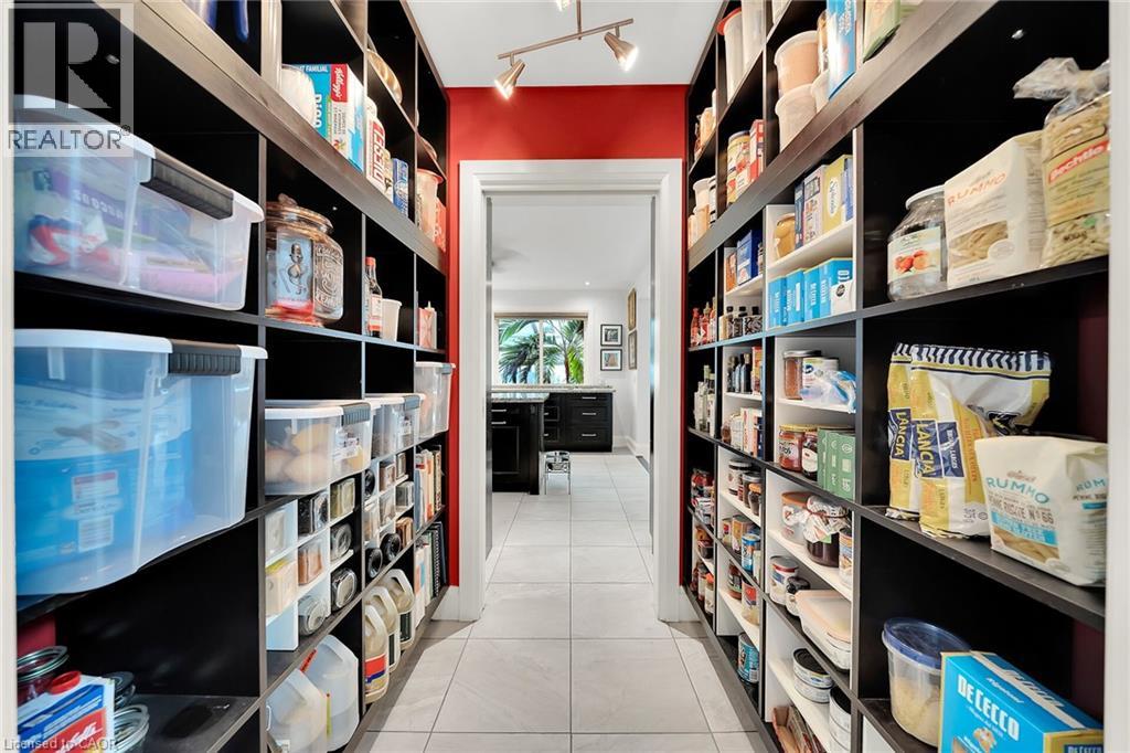 404 Mountain Brow Boulevard E, Hamilton, Ontario  L8T 1A7 - Photo 12 - 40795619