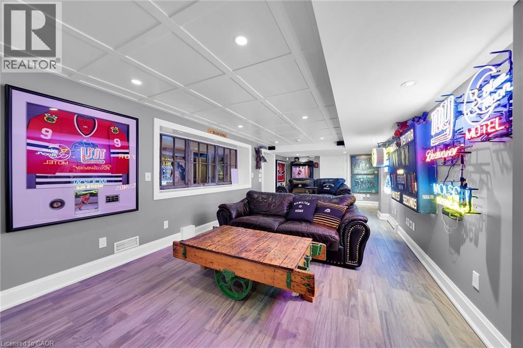 404 Mountain Brow Boulevard E, Hamilton, Ontario  L8T 1A7 - Photo 35 - 40795619