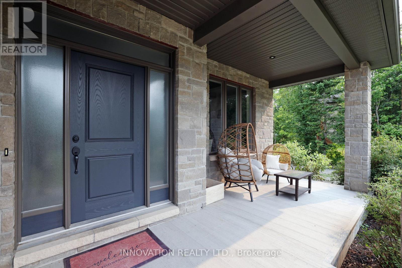 115 Eagle Creek Court, Ottawa, Ontario  K0A 1T0 - Photo 3 - X12450772