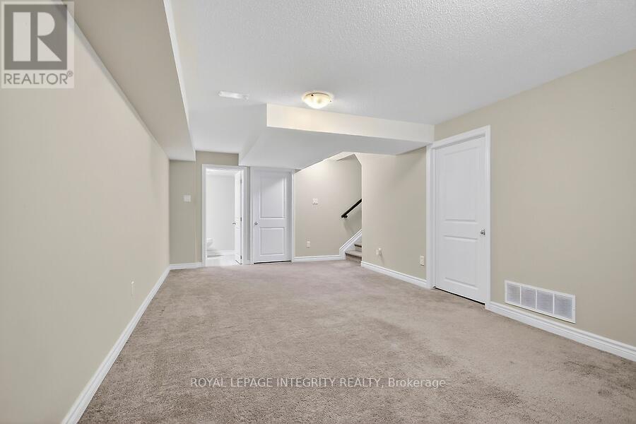 168 Bandelier Way W, Ottawa, Ontario K2S 2J5 - Photo 19 - X12632114