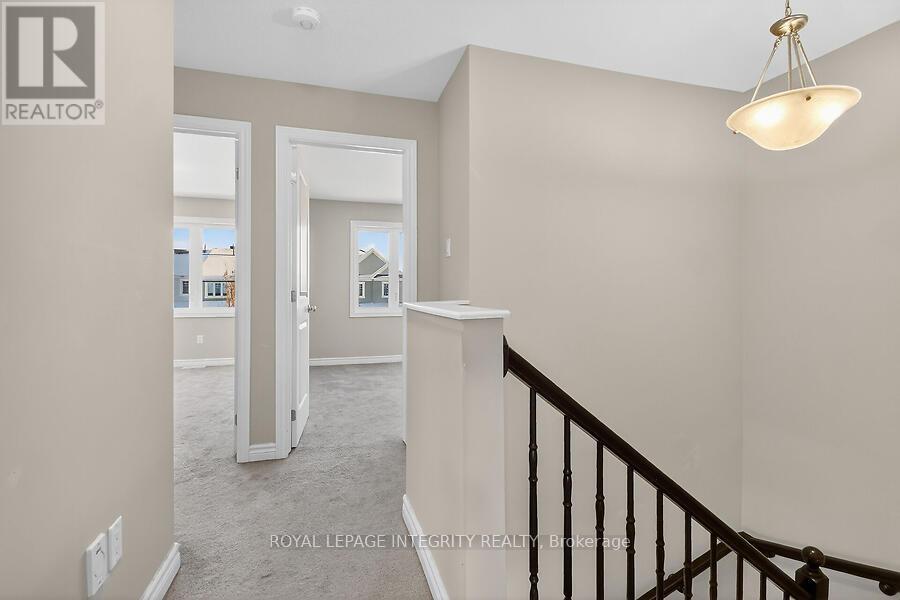 168 Bandelier Way W, Ottawa, Ontario K2S 2J5 - Photo 13 - X12632114