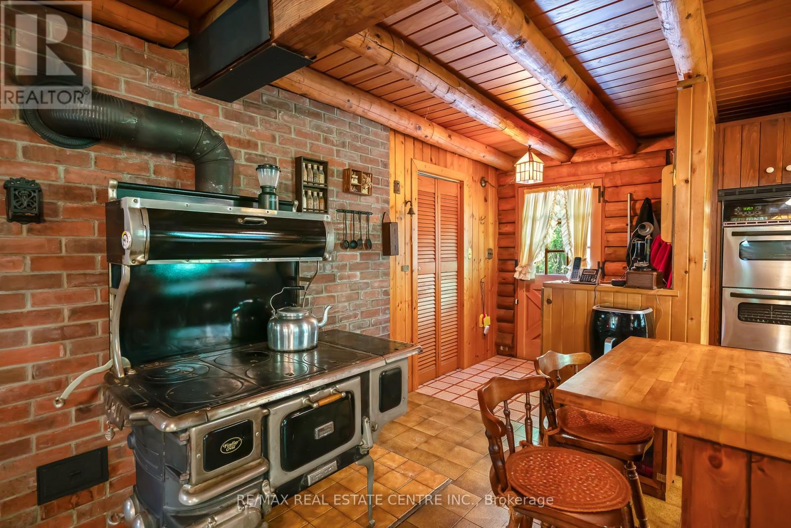 2377 Ott Road, Fort Erie, Ontario  L0S 1S0 - Photo 15 - X12657380