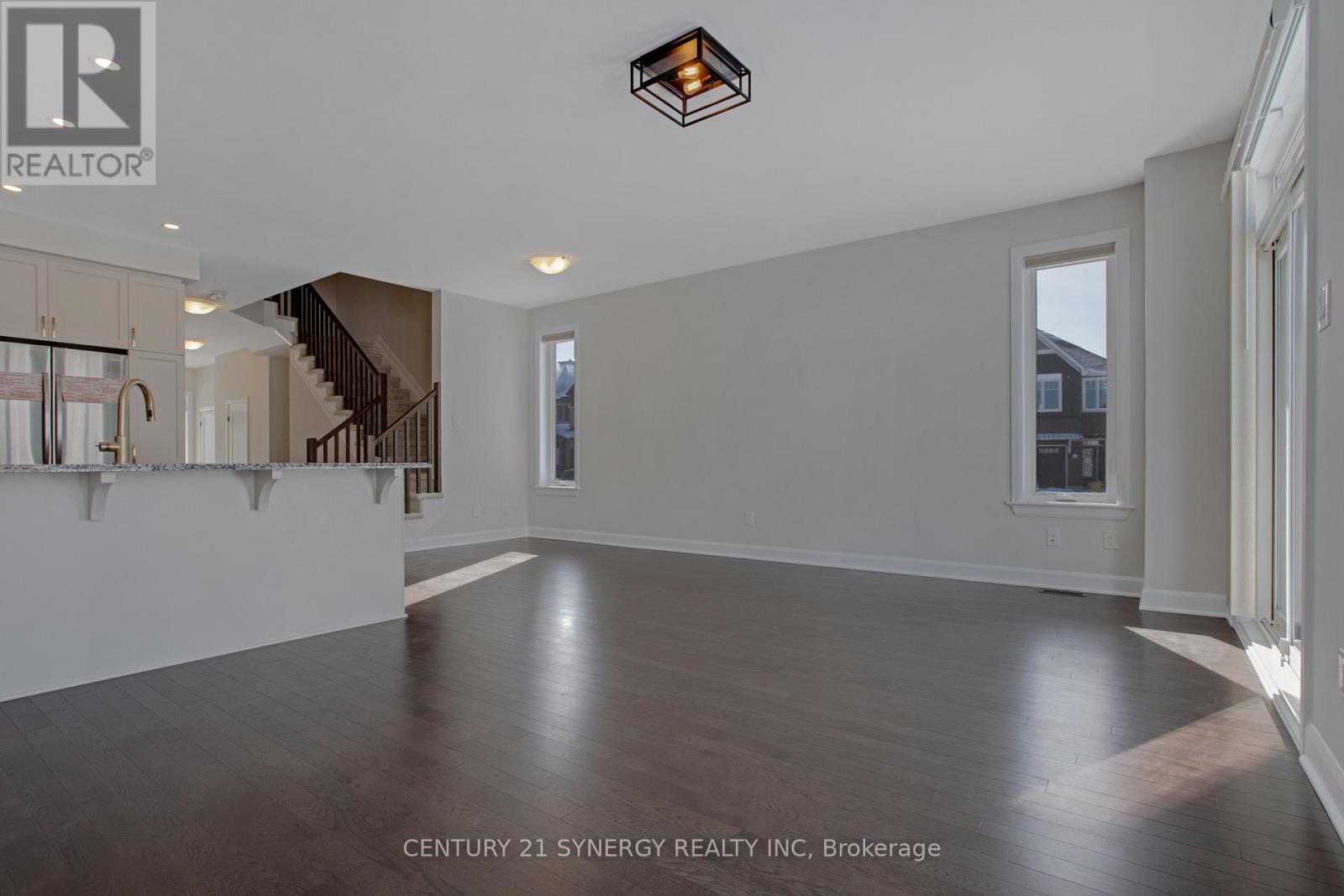 708 Taliesin Crescent, Ottawa, Ontario  K2S 2K6 - Photo 18 - X12657434