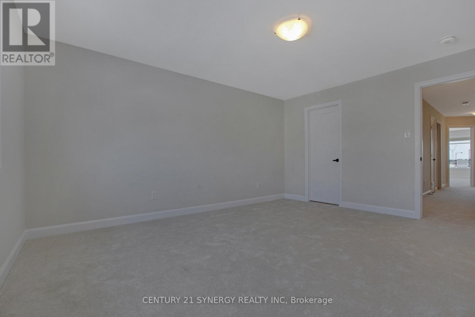 708 Taliesin Crescent, Ottawa, Ontario  K2S 2K6 - Photo 38 - X12657434