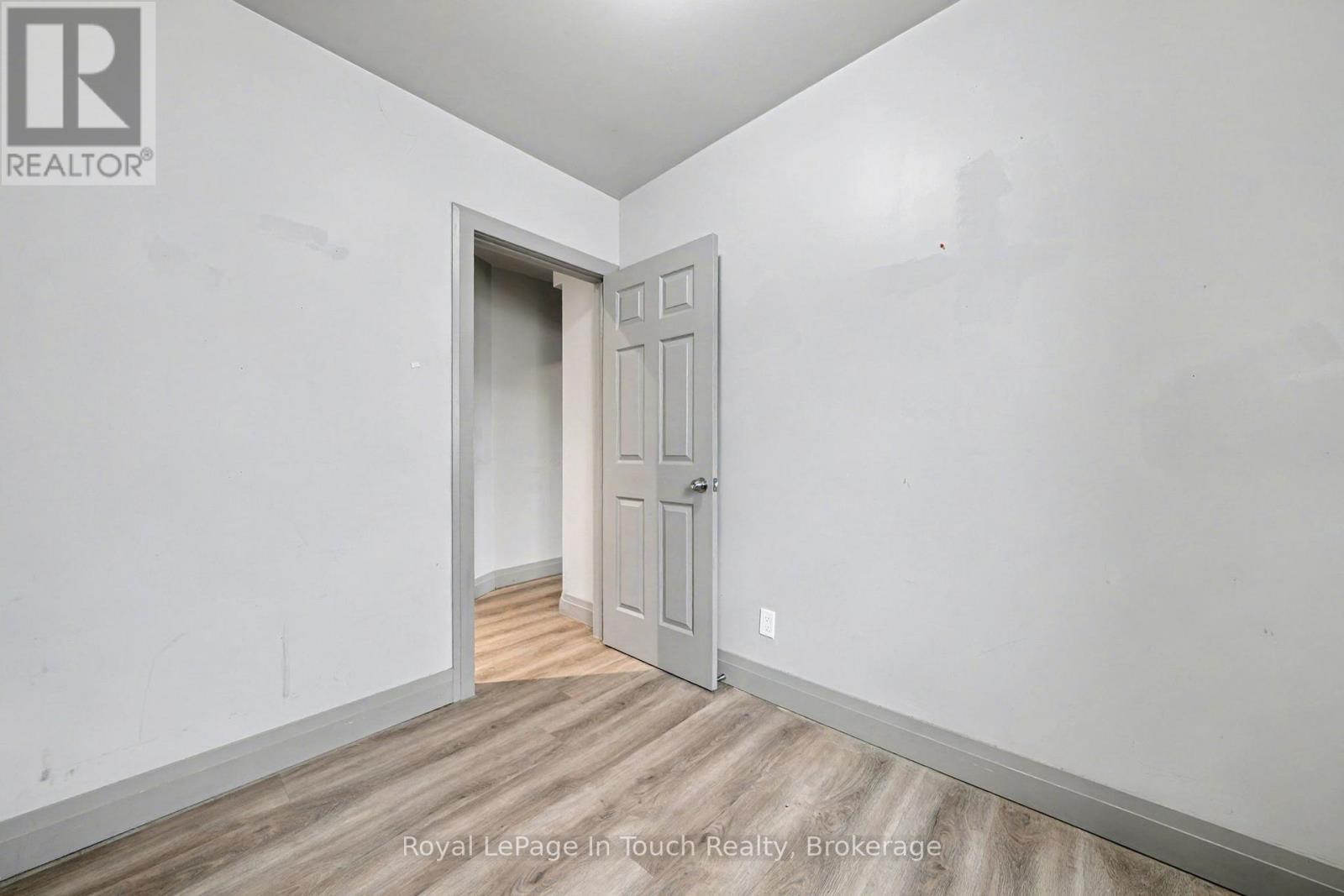 A - 7 Robert Street W, Penetanguishene, Ontario  L9M 1T9 - Photo 14 - S12533434