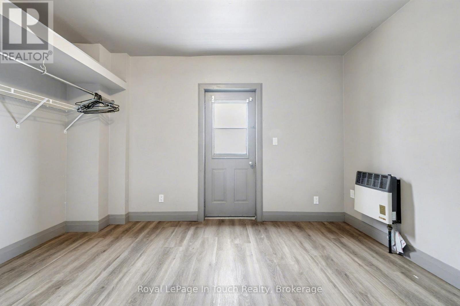 A - 7 Robert Street W, Penetanguishene, Ontario  L9M 1T9 - Photo 19 - S12533434