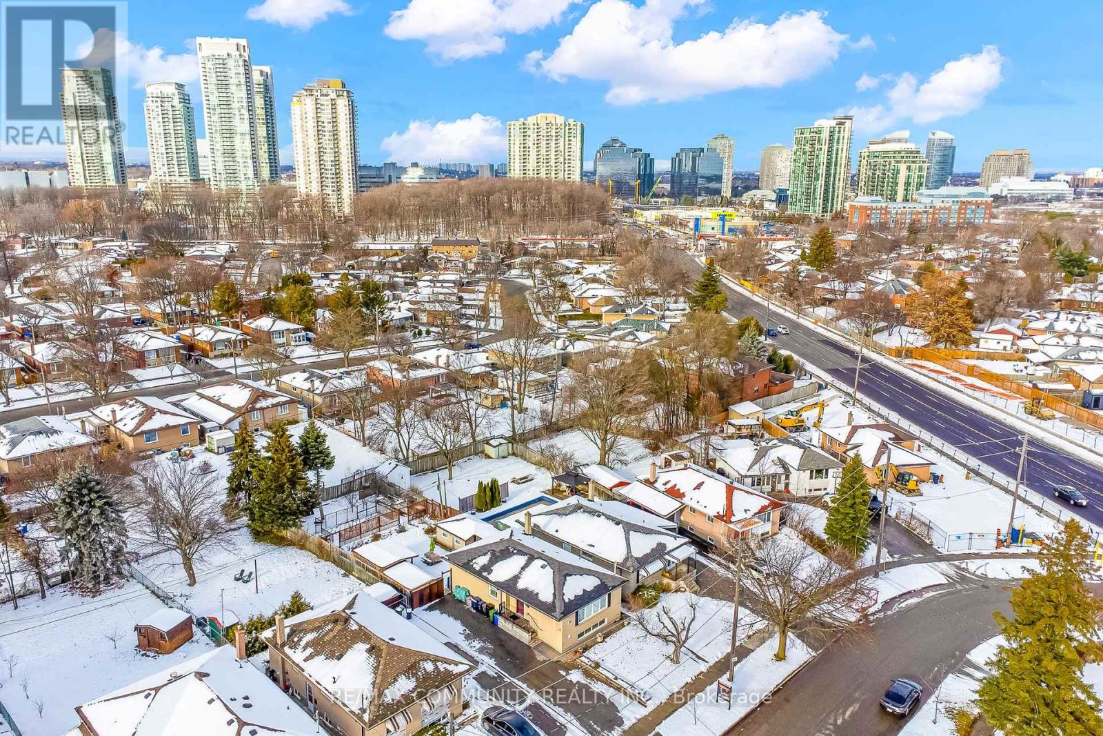 24 Hurley Crescent, Toronto, Ontario  M1P 4H4 - Photo 50 - E12599716