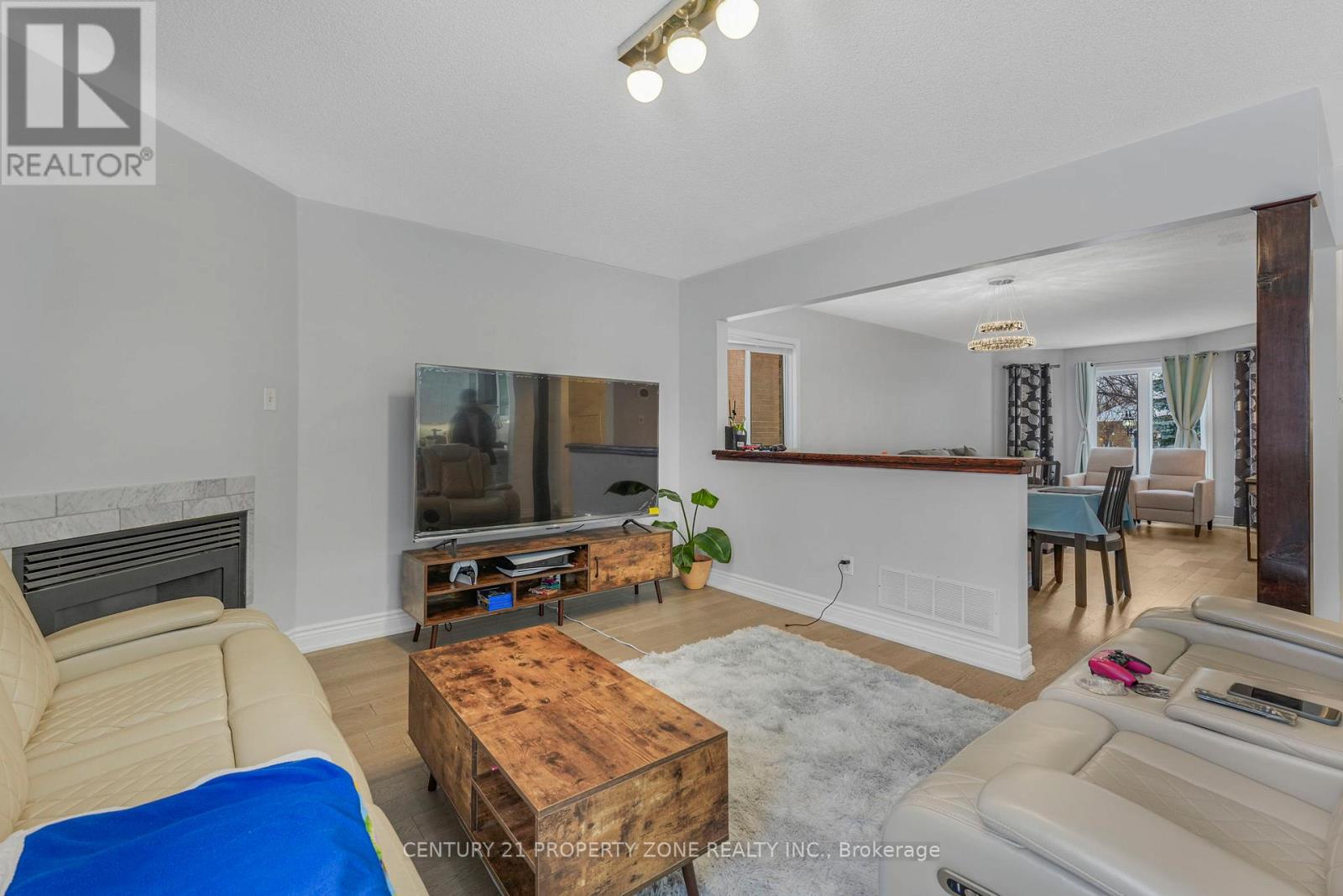 59 Richwood Crescent, Brampton, Ontario  L6X 4K7 - Photo 11 - W12651588