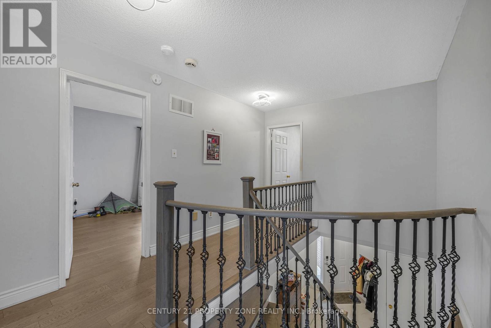 59 Richwood Crescent, Brampton, Ontario  L6X 4K7 - Photo 20 - W12651588