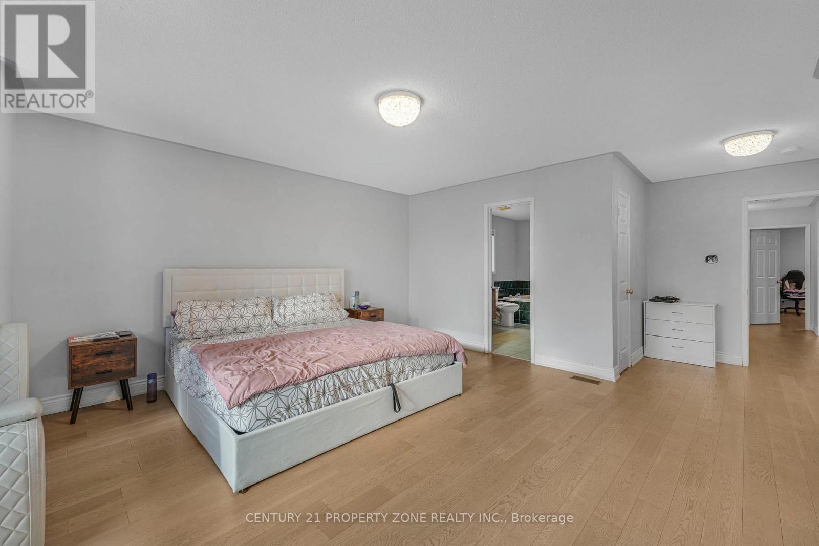 59 Richwood Crescent, Brampton, Ontario  L6X 4K7 - Photo 21 - W12651588