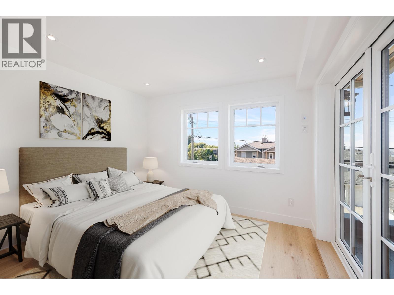 261 W 6th Street, North Vancouver, British Columbia  V7M 1K7 - Photo 8 - R3075443