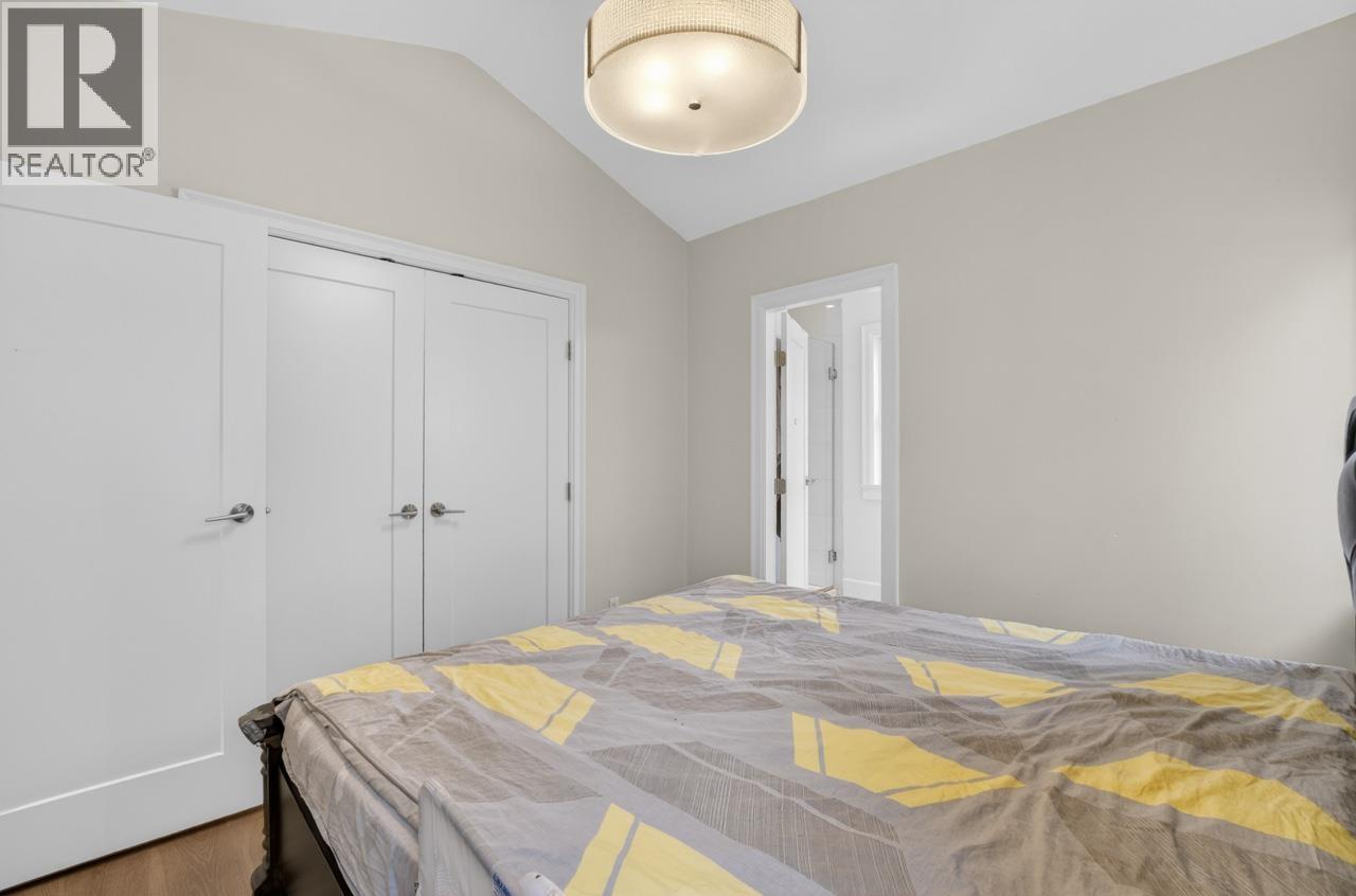 5685 Killarney Street, Vancouver, British Columbia V5R 3W4 - Photo 13 - R3075455