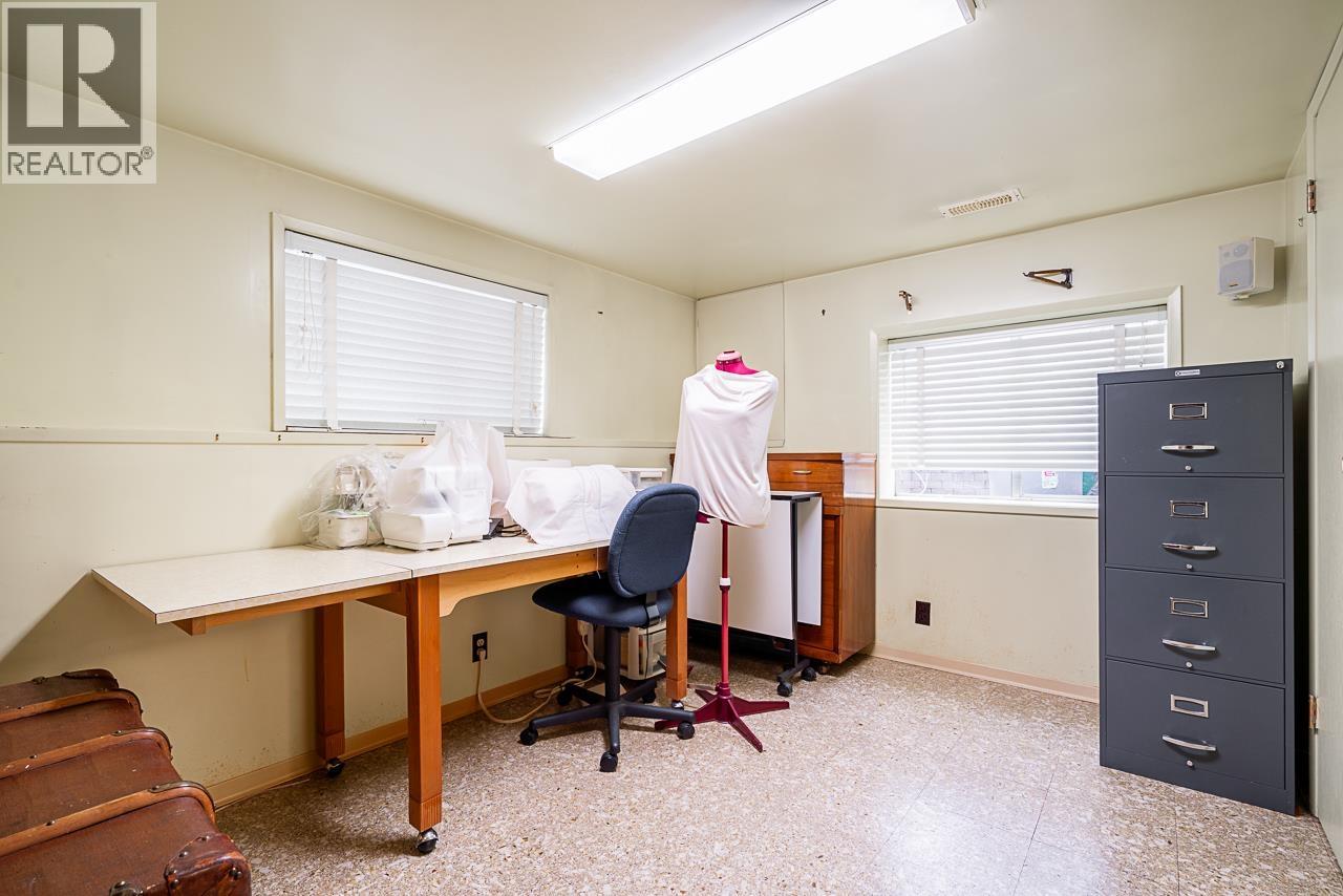 6779 Elwell Street, Burnaby, British Columbia  V5E 1K2 - Photo 29 - R3056330