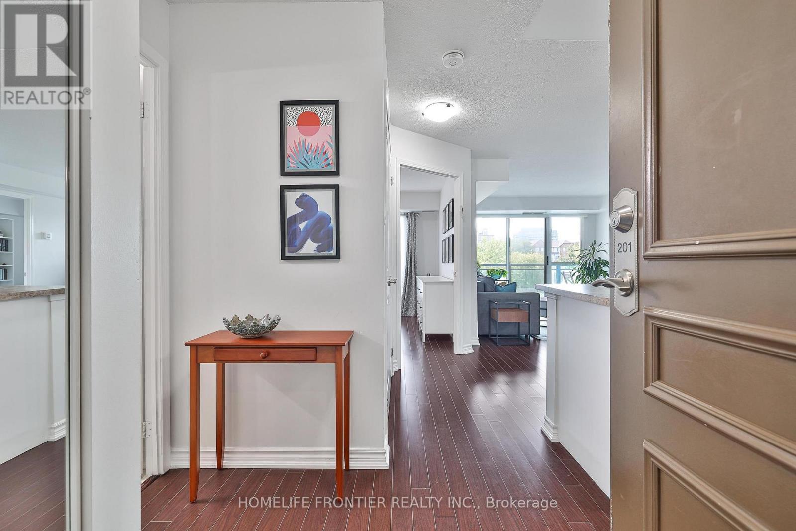 201 - 920 Sheppard Avenue W, Toronto, Ontario  M3H 2T6 - Photo 4 - C12657424