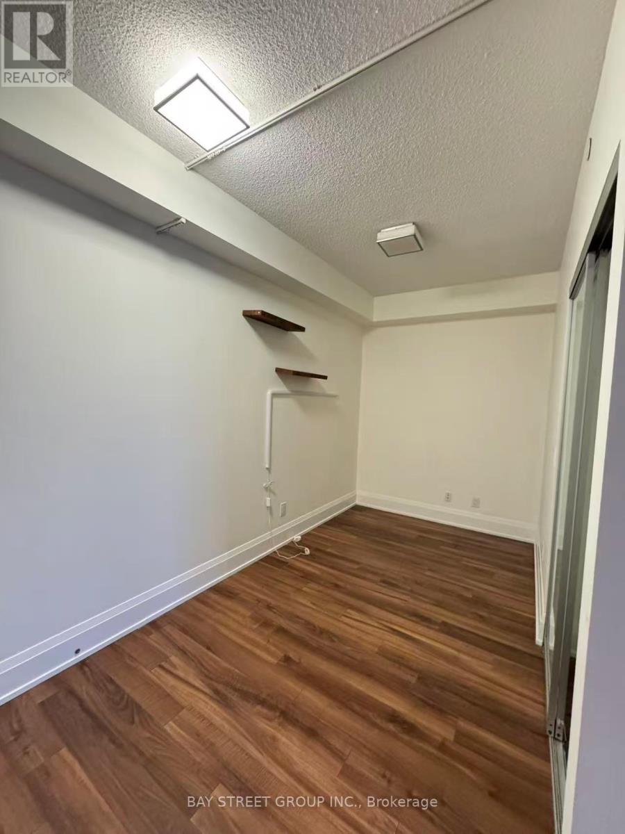 805 - 120 Harrison Garden Boulevard, Toronto, Ontario  M2N 0H1 - Photo 7 - C12657436