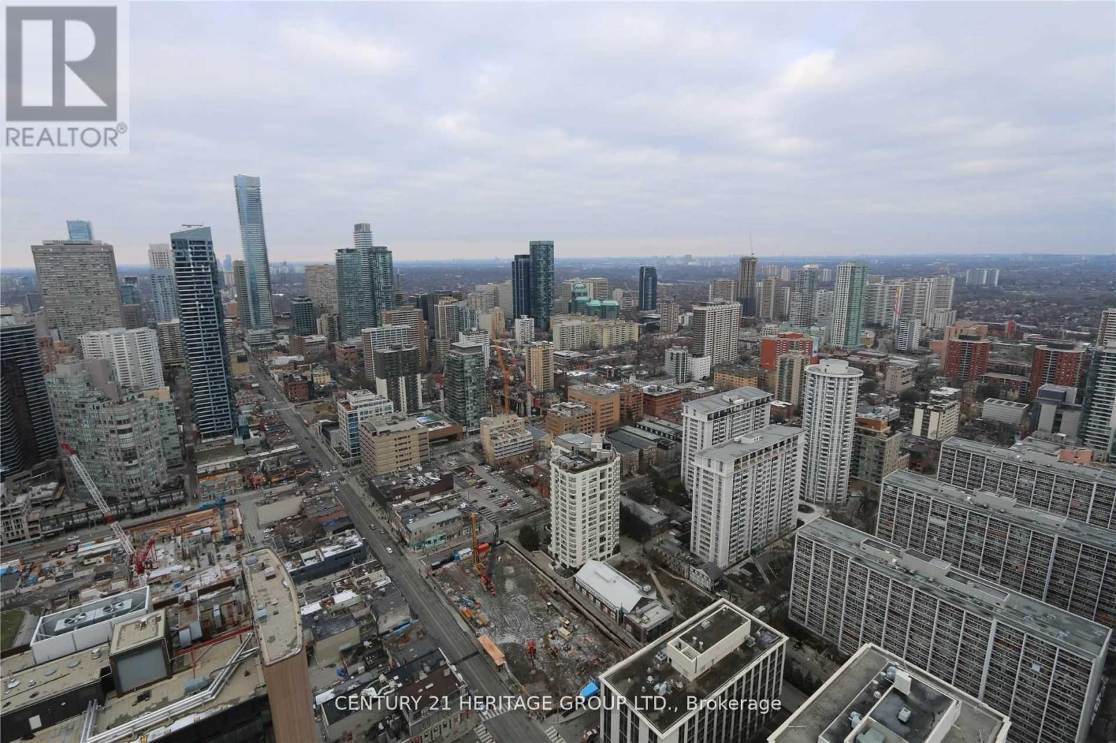 4707 - 15 Grenville Street, Toronto, Ontario  M4Y 0B9 - Photo 13 - C12657446