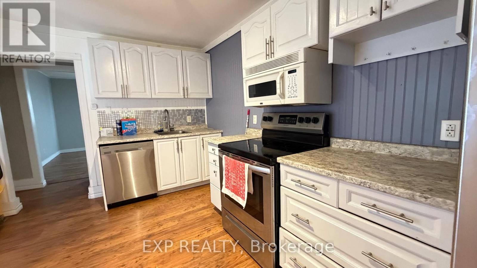 Unit A - 79 Henry Street, Quinte West, Ontario  K8N 2Z6 - Photo 5 - X12637076