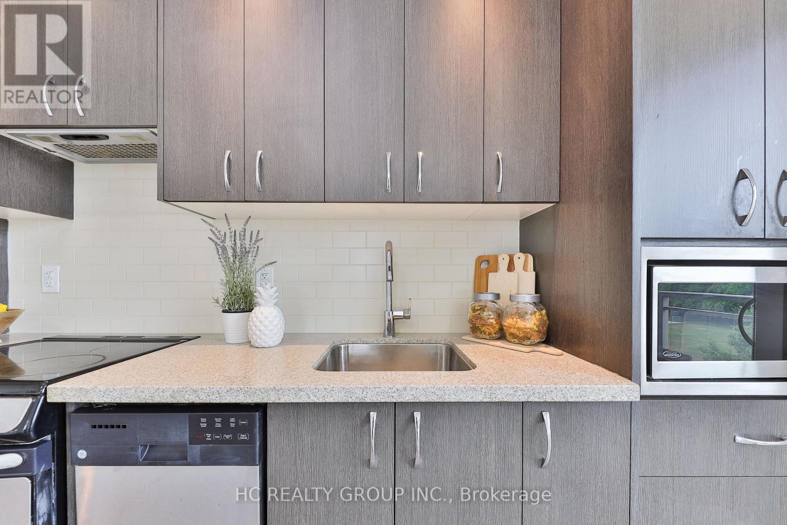 418 - 457 Plains Road East Road E, Burlington, Ontario  L7T 0B8 - Photo 18 - W12657450