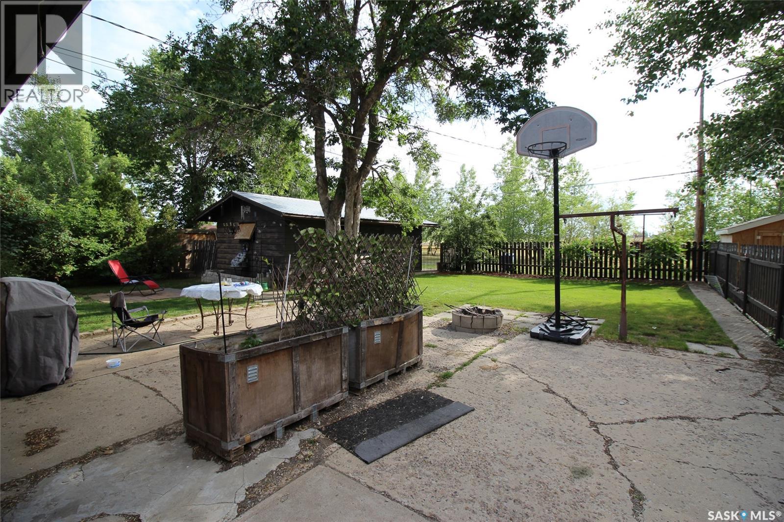 724 4th Street E, Shaunavon, Saskatchewan  S0N 2M0 - Photo 29 - SK026049