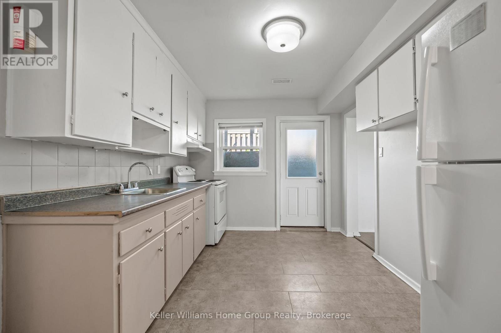 228 Connaught Street, Kitchener, Ontario  N2C 1B3 - Photo 13 - X12657504