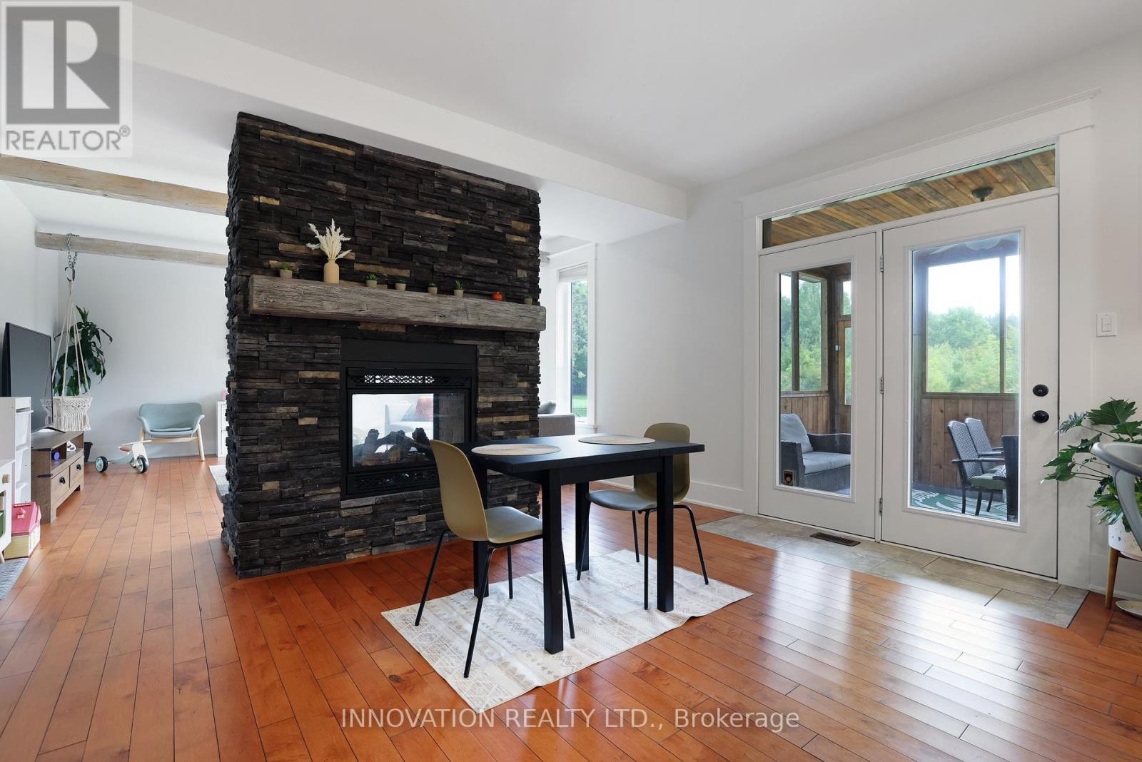 115 Eagle Creek Court, Ottawa, Ontario  K0A 1T0 - Photo 12 - X12450772