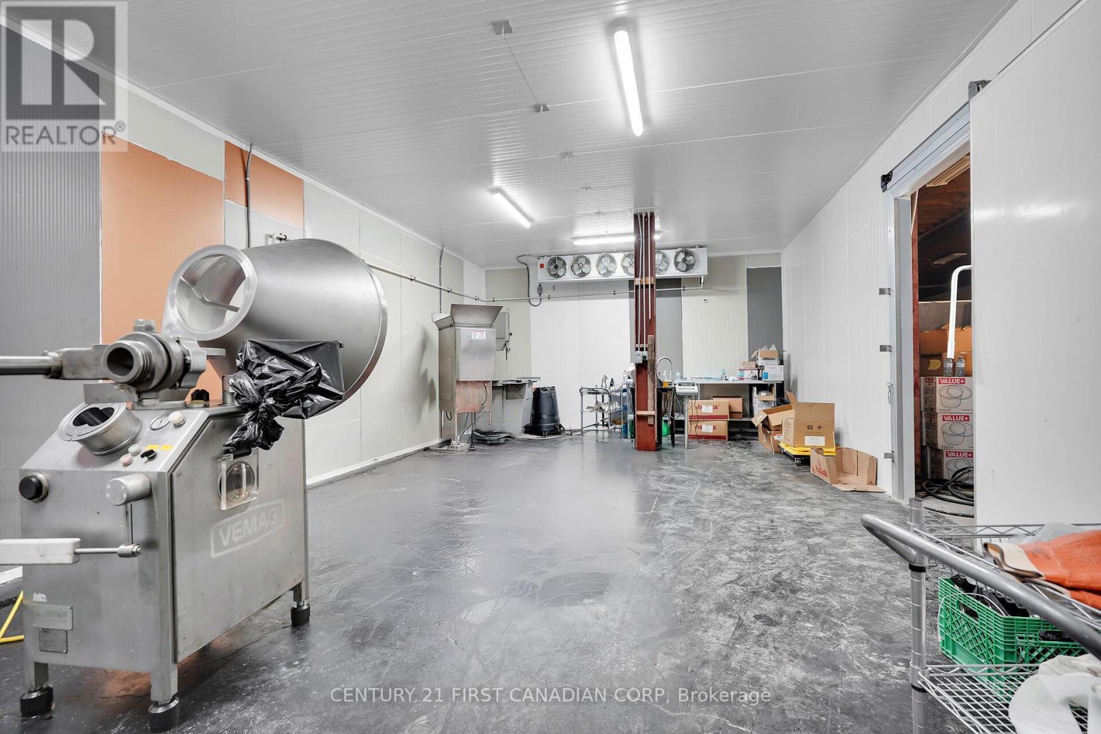 549 First Street, London East, Ontario  N5V 1Z5 - Photo 19 - X12657484