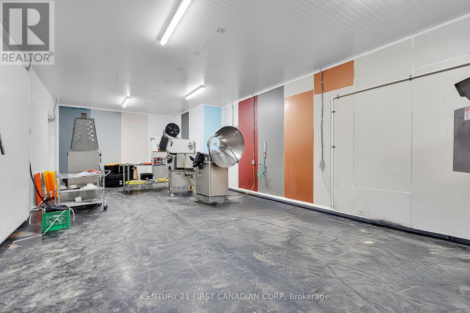 549 First Street, London East, Ontario  N5V 1Z5 - Photo 20 - X12657484