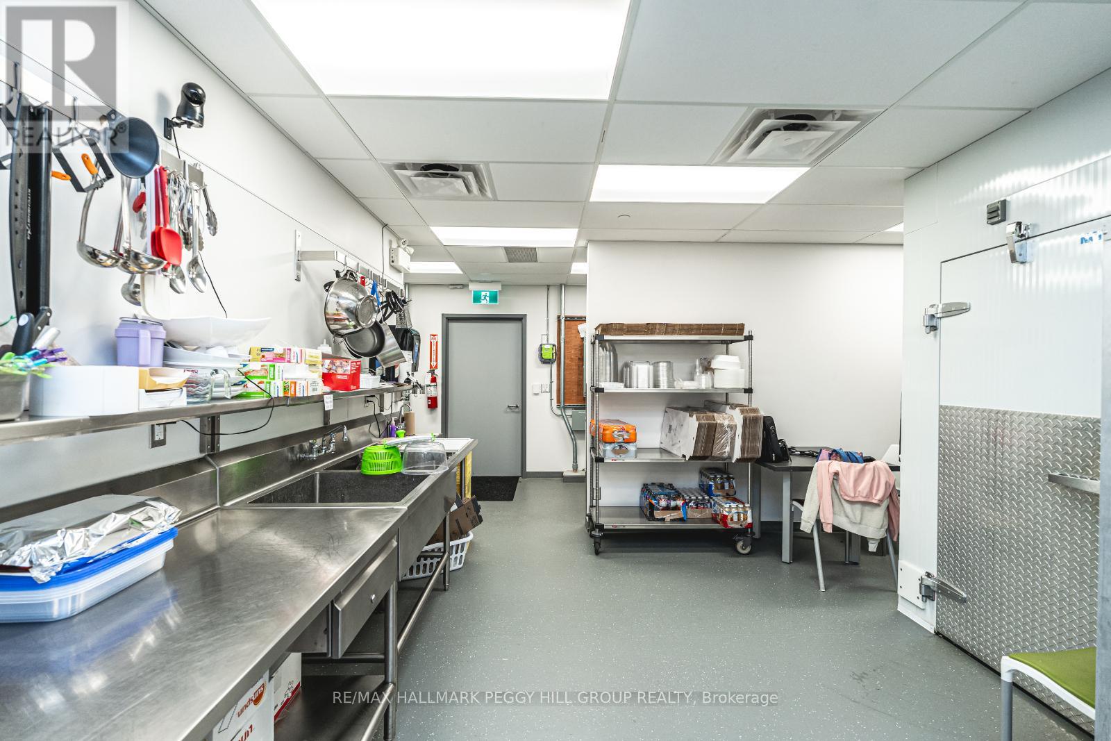 1700 - 7325 Yonge Street, Innisfil, Ontario  L9S 2M6 - Photo 9 - N12315123