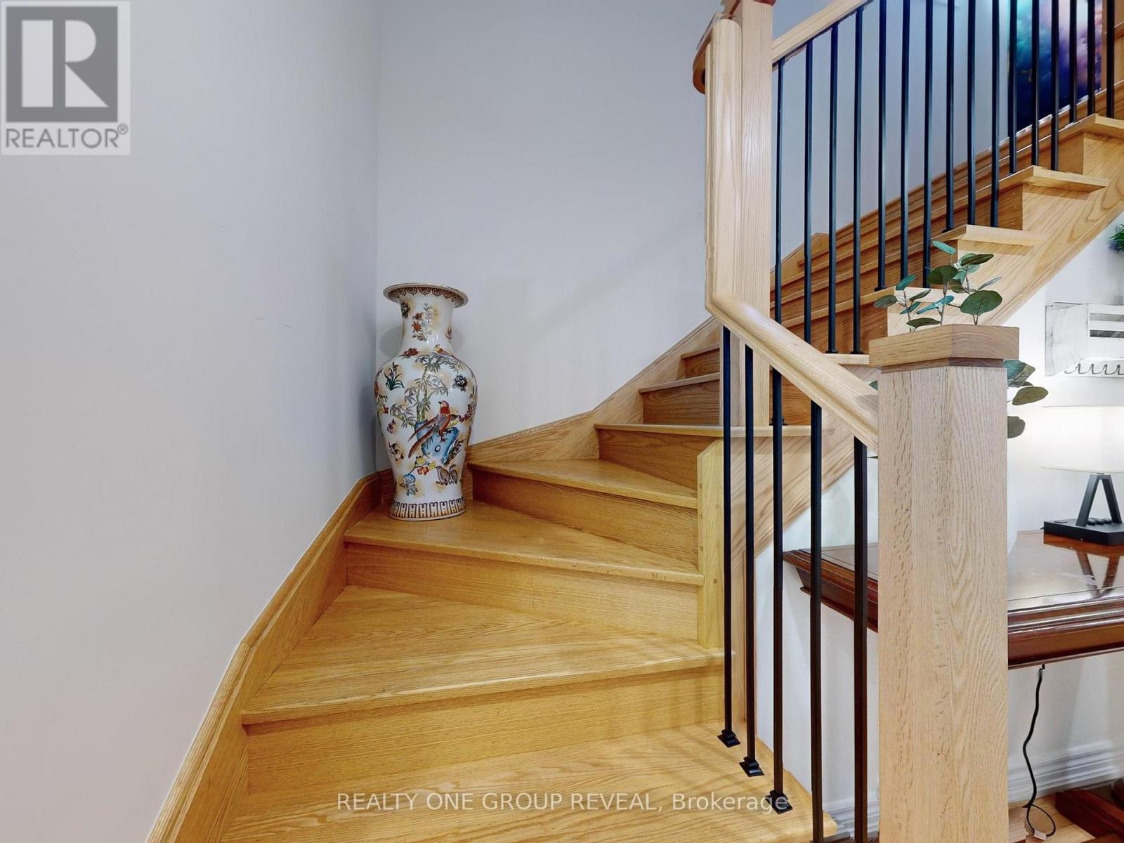 58 Busato Drive, Whitchurch-Stouffville, Ontario  L4A 4V4 - Photo 18 - N12454645