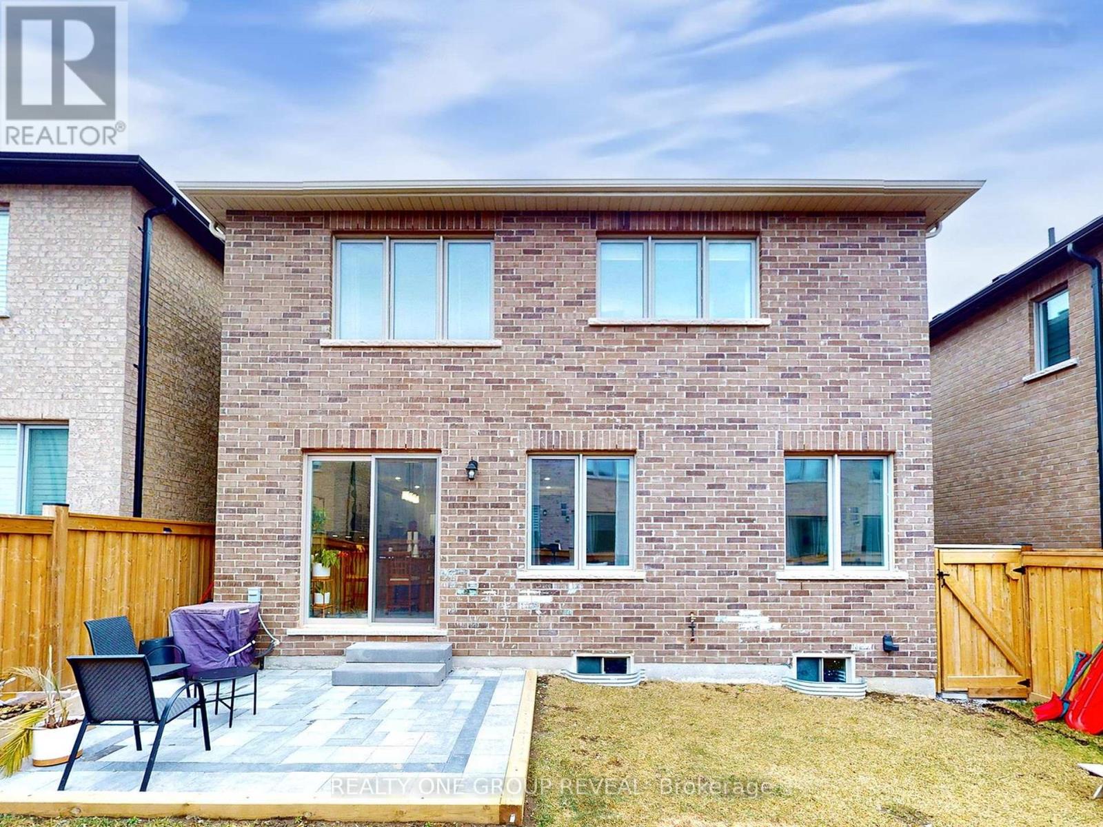 58 Busato Drive, Whitchurch-Stouffville, Ontario  L4A 4V4 - Photo 49 - N12454645