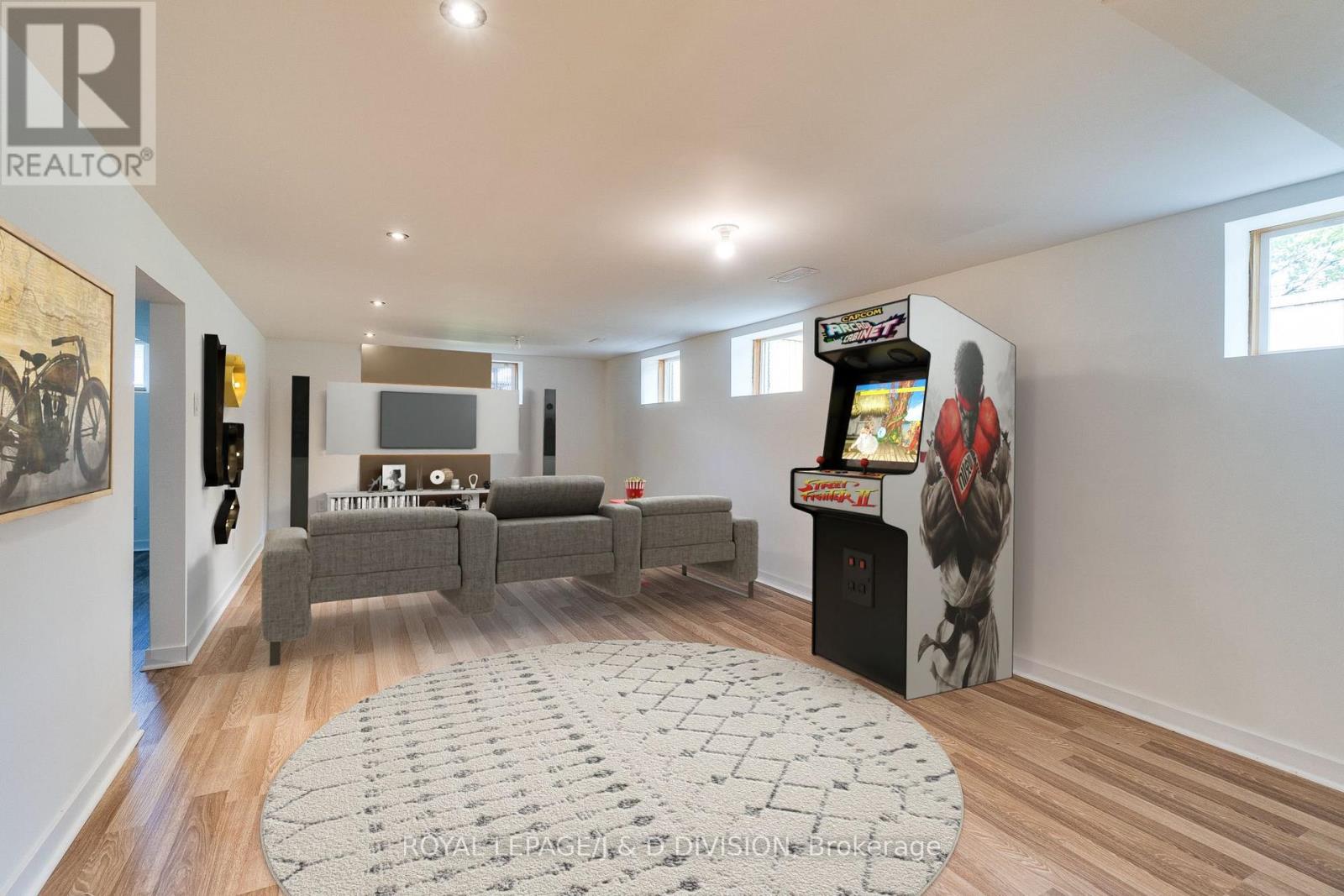 7079 Second Line W, Mississauga, Ontario  L5W 1A1 - Photo 28 - W12404501