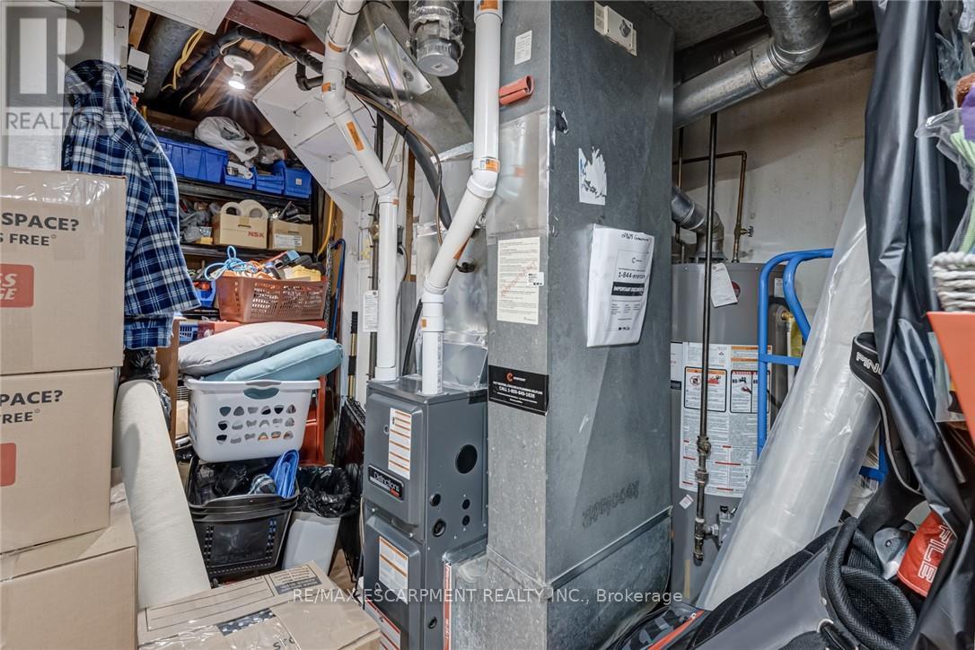 48 - 2825 Gananoque Drive, Mississauga, Ontario  L5N 1V6 - Photo 34 - W12405335