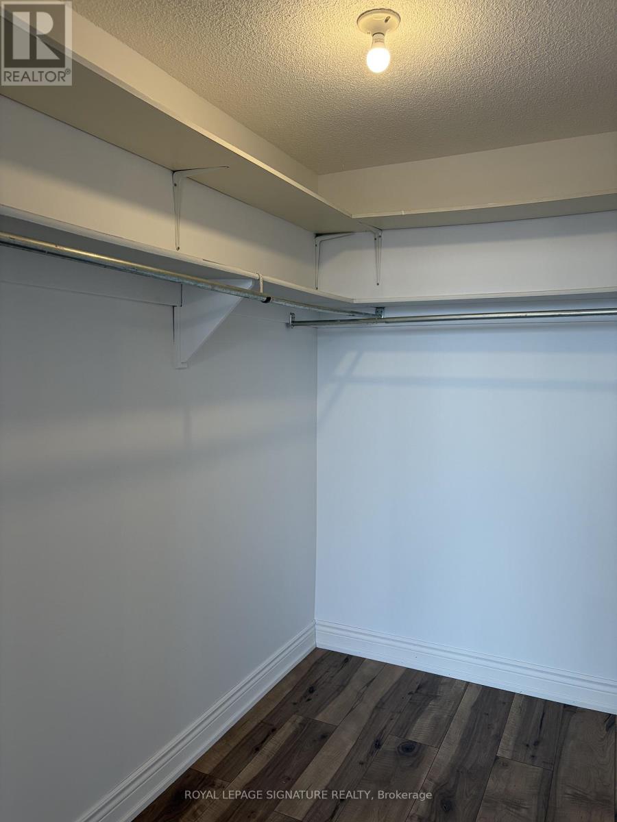 1016 - 1320 Mississauga Valley Boulevard, Mississauga, Ontario L5A 3R6 - Photo 14 - W12655786