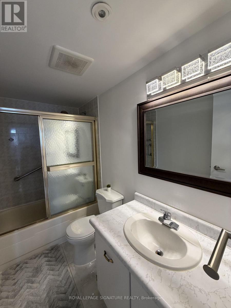 1016 - 1320 Mississauga Valley Boulevard, Mississauga, Ontario L5A 3R6 - Photo 16 - W12655786