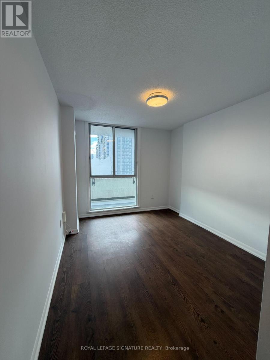 1016 - 1320 Mississauga Valley Boulevard, Mississauga, Ontario L5A 3R6 - Photo 6 - W12655786