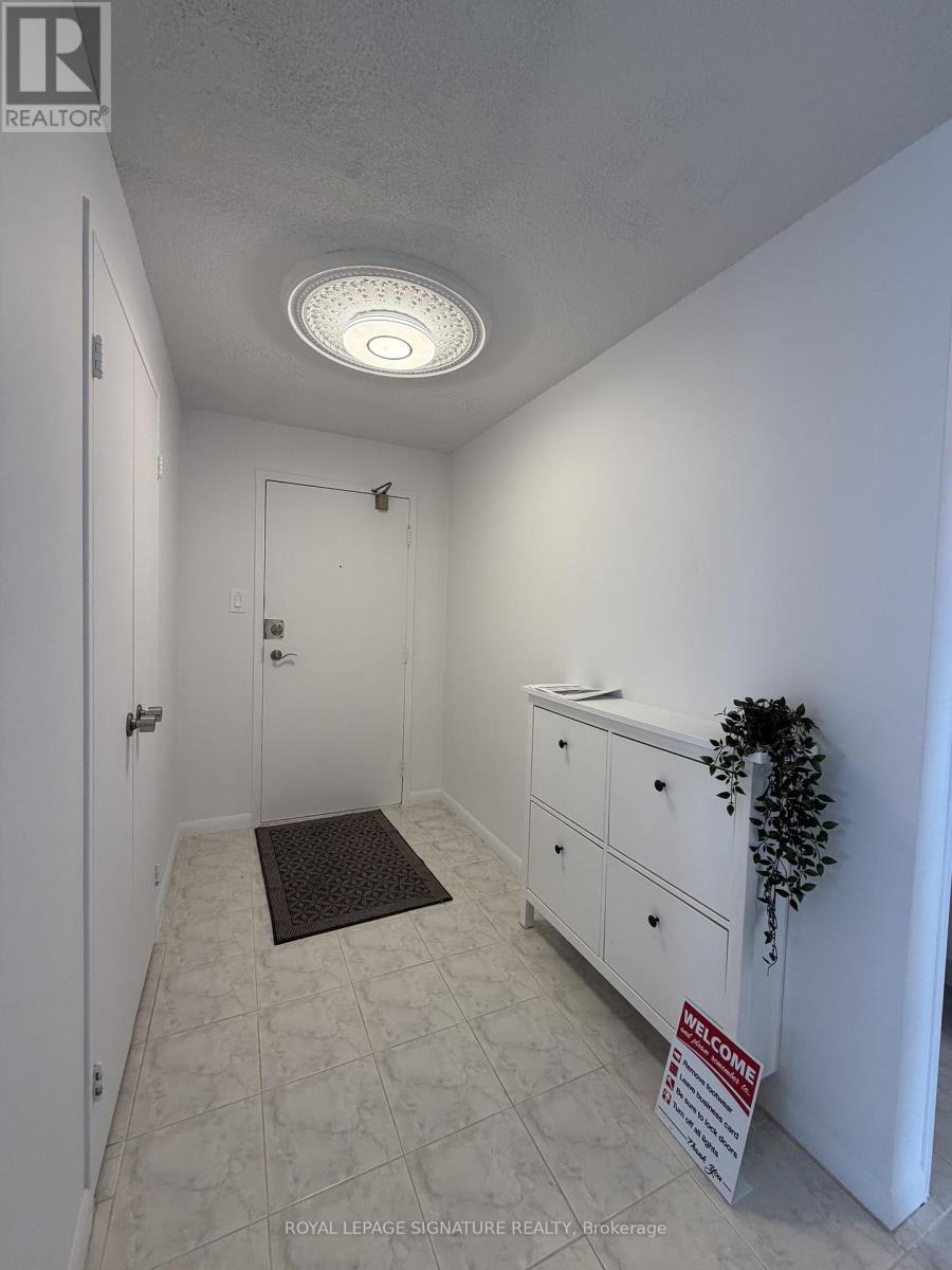 1016 - 1320 Mississauga Valley Boulevard, Mississauga, Ontario L5A 3R6 - Photo 17 - W12655786