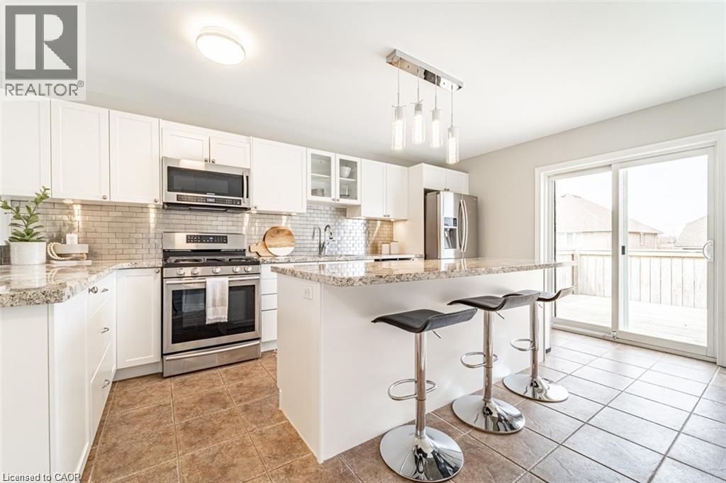 12 Shadetree Crescent Unit# 1, Stoney Creek, Ontario  L8J 3X2 - Photo 6 - 40795587