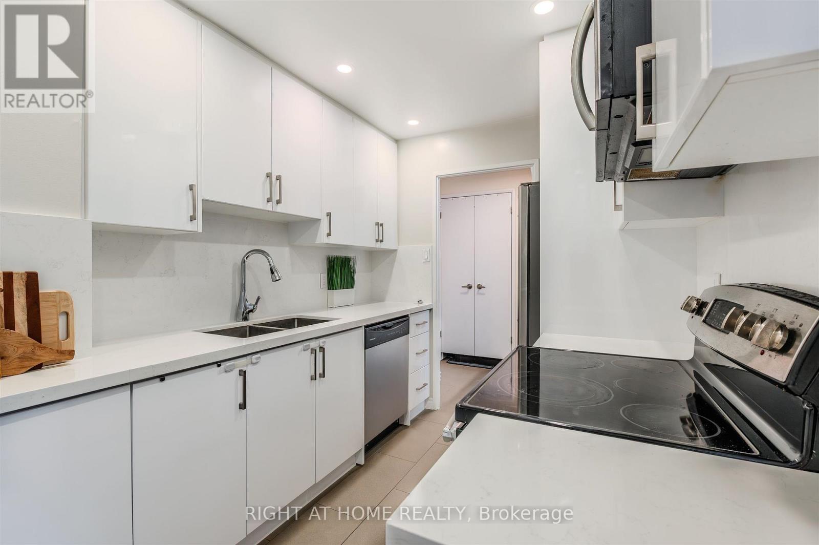 133 - 4005 Don Mills Road, Toronto, Ontario M2H 3J9 - Photo 9 - C12657472