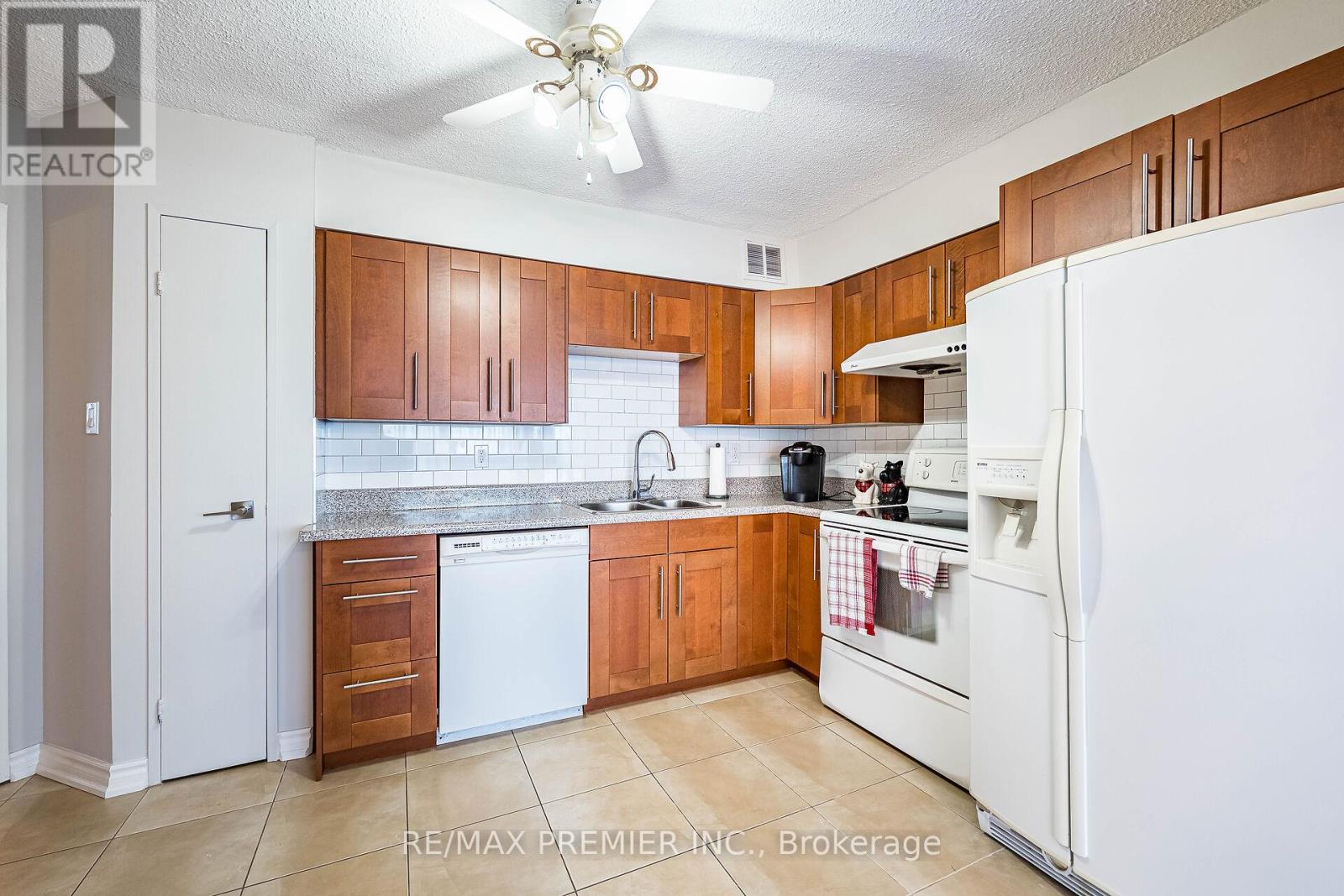 2308 - 75 Graydon Hall Drive, Toronto, Ontario  M3A 3M5 - Photo 15 - C12657476